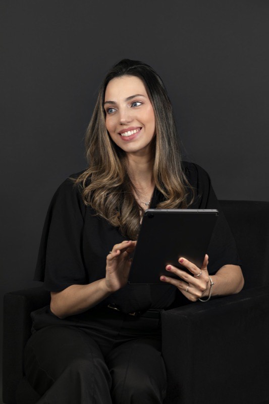 Michelli Nascimento, psicóloga especialista em Terapia Cognitivo-Comportamental